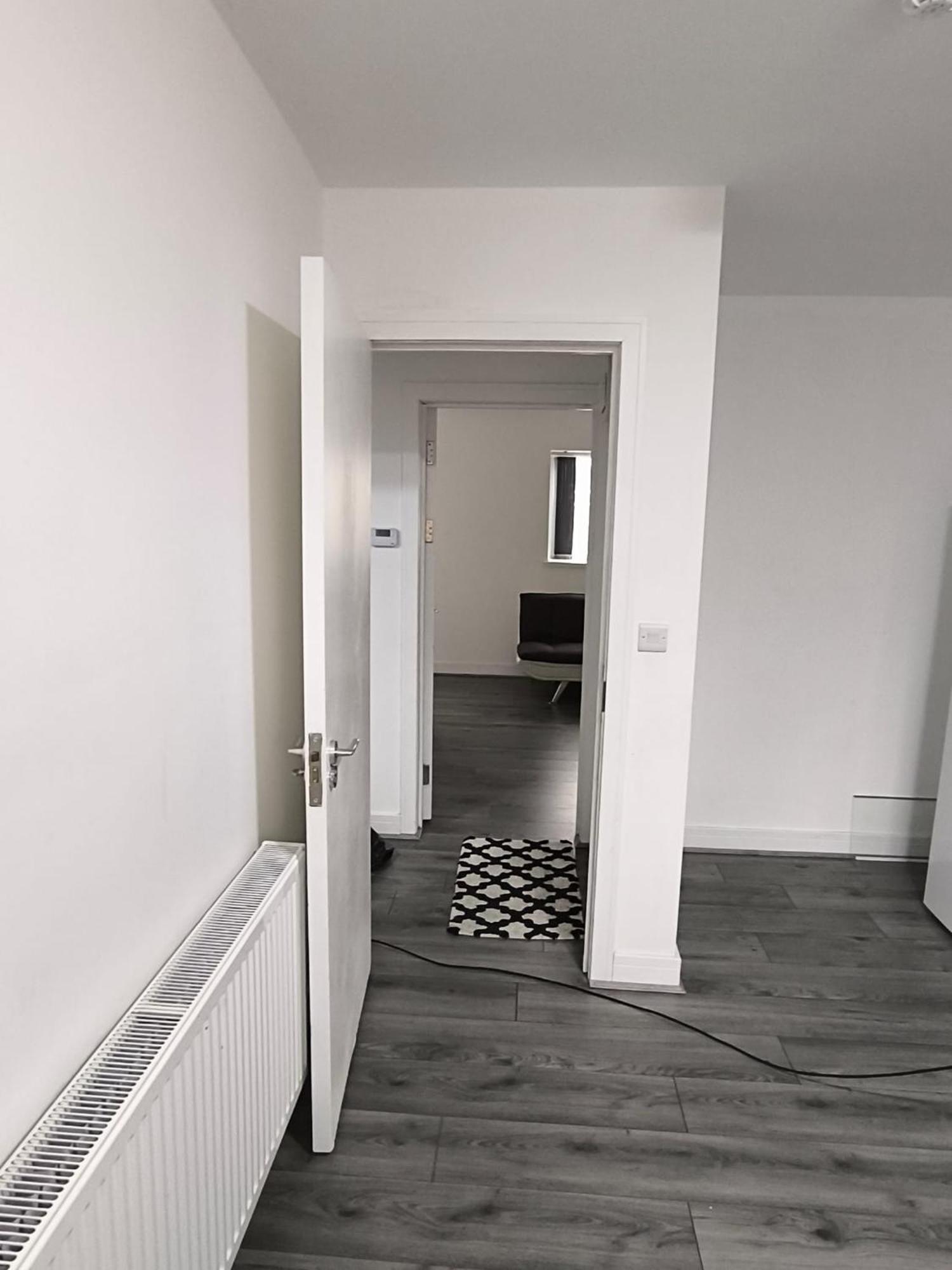 Spacious Full Home - Perfect For Families & Groups Oldbury  Buitenkant foto