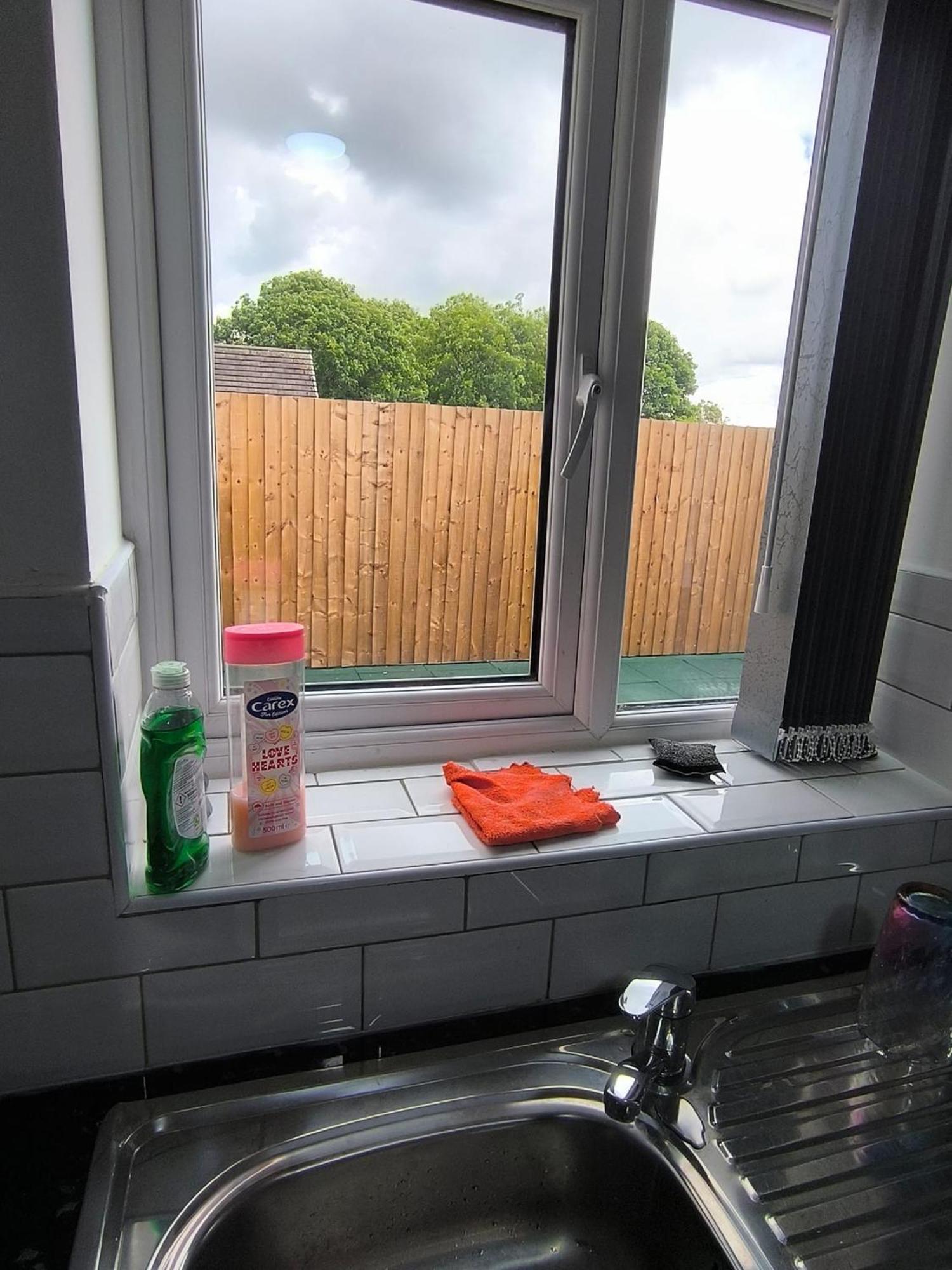 Spacious Full Home - Perfect For Families & Groups Oldbury  Buitenkant foto